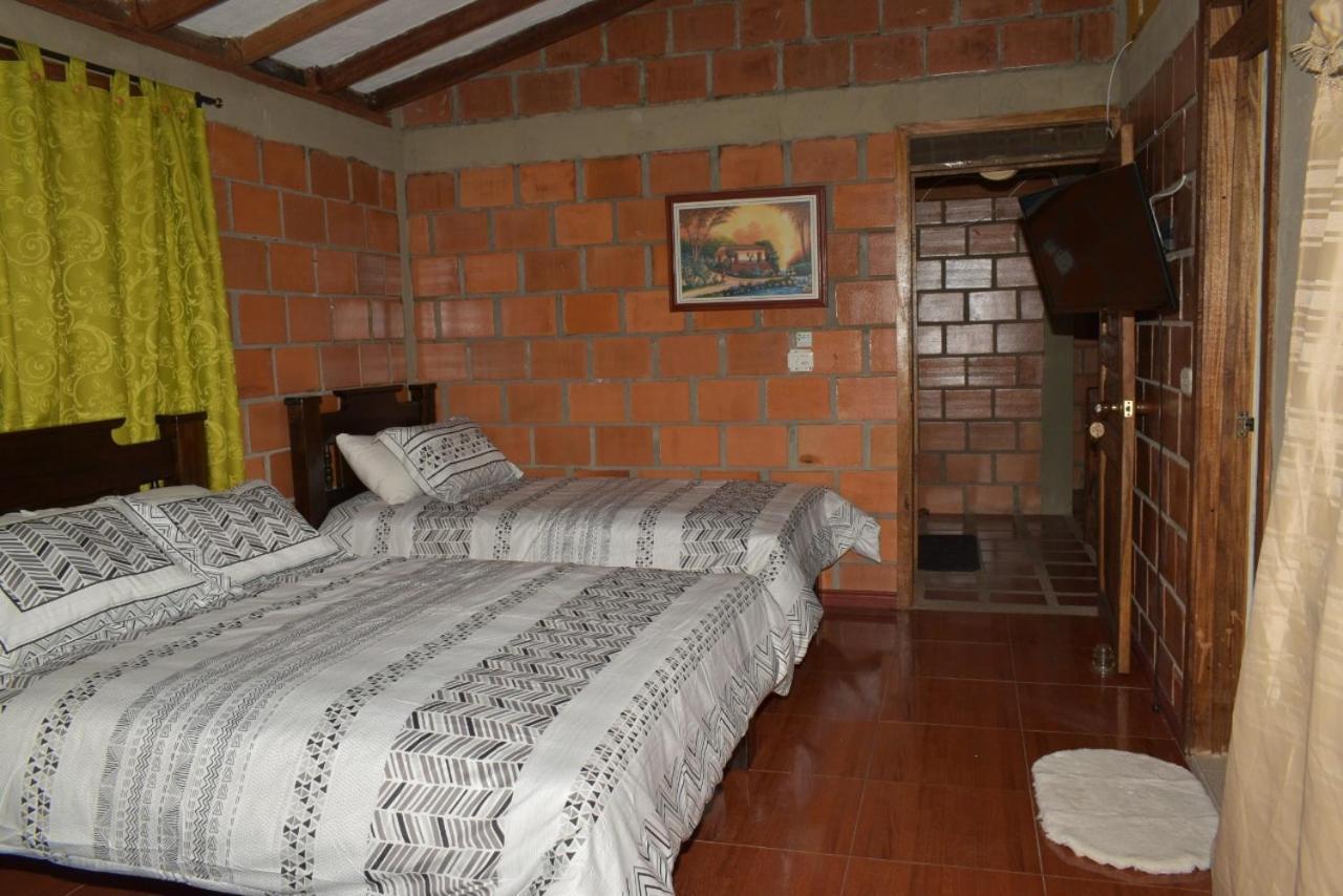 Finca Hotel Villa Mariana 蒙特内哥罗 外观 照片