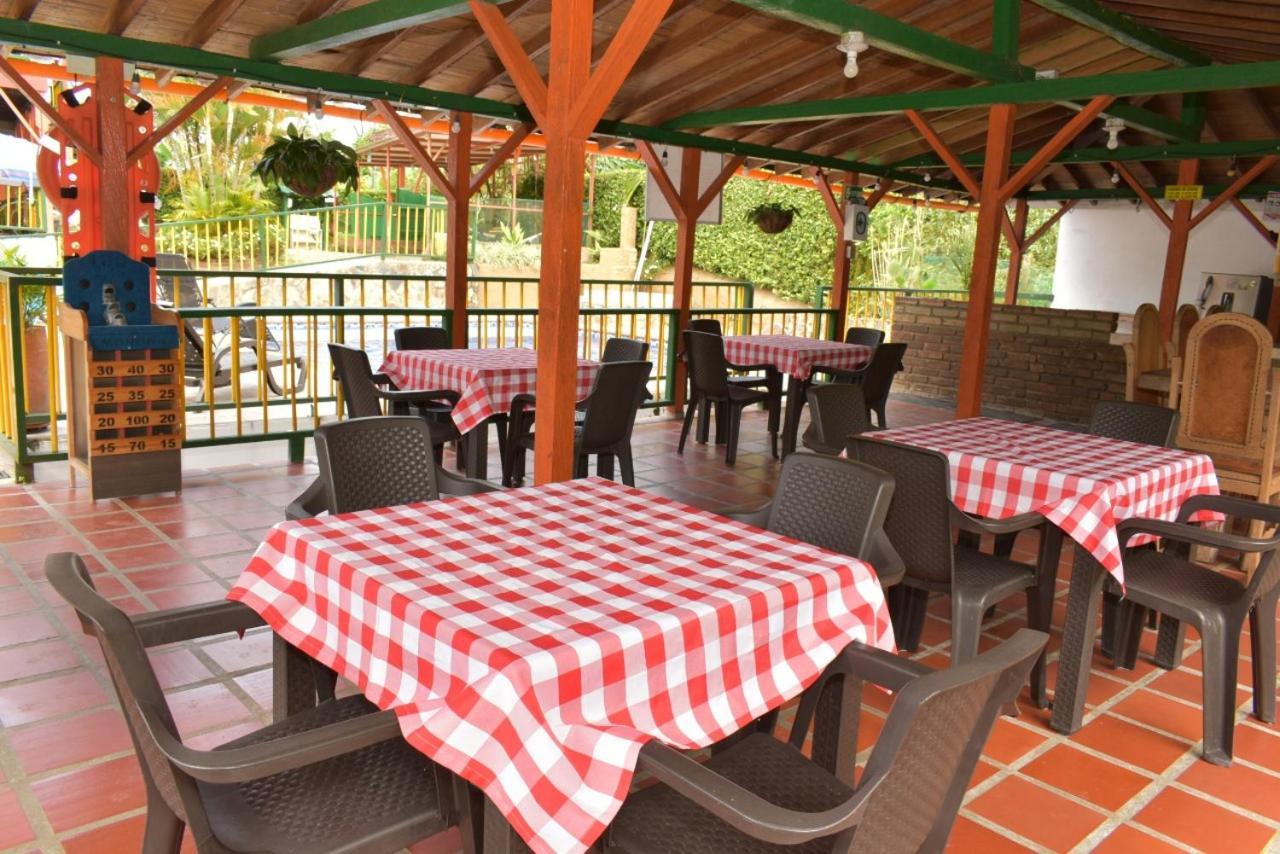 Finca Hotel Villa Mariana 蒙特内哥罗 外观 照片